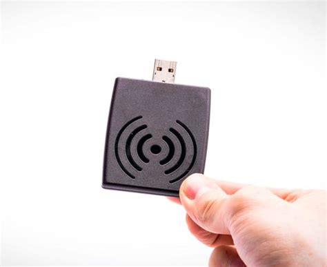 Small UHF RFID Reader: Discover Nordic ID Stix with USB 